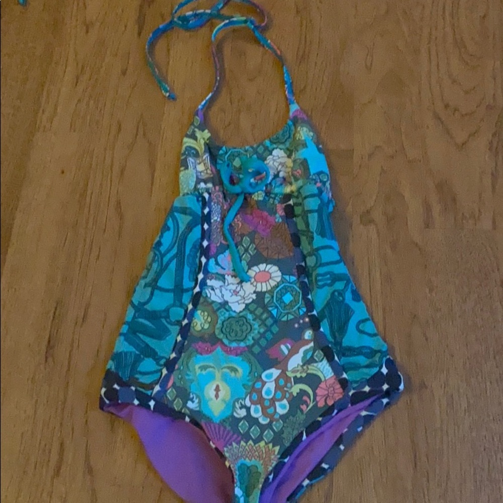 Maaji girls swimsuit!